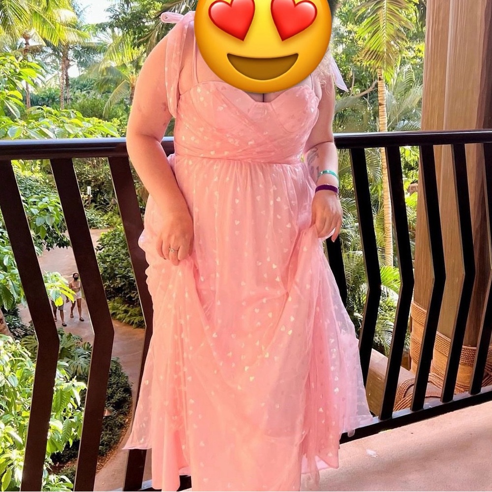 Dress - Picture 2 of 2